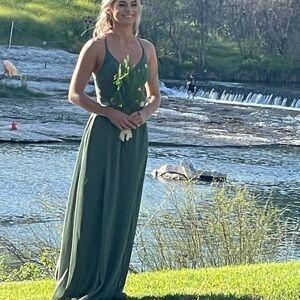 Lulu's Forest Green Sleeveless Gown
